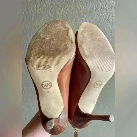 Michael Michael Kors Yvonne Tan Leather Cut Out Rear Zip Open Toe Stiletto 8M - Picture 7 of 10